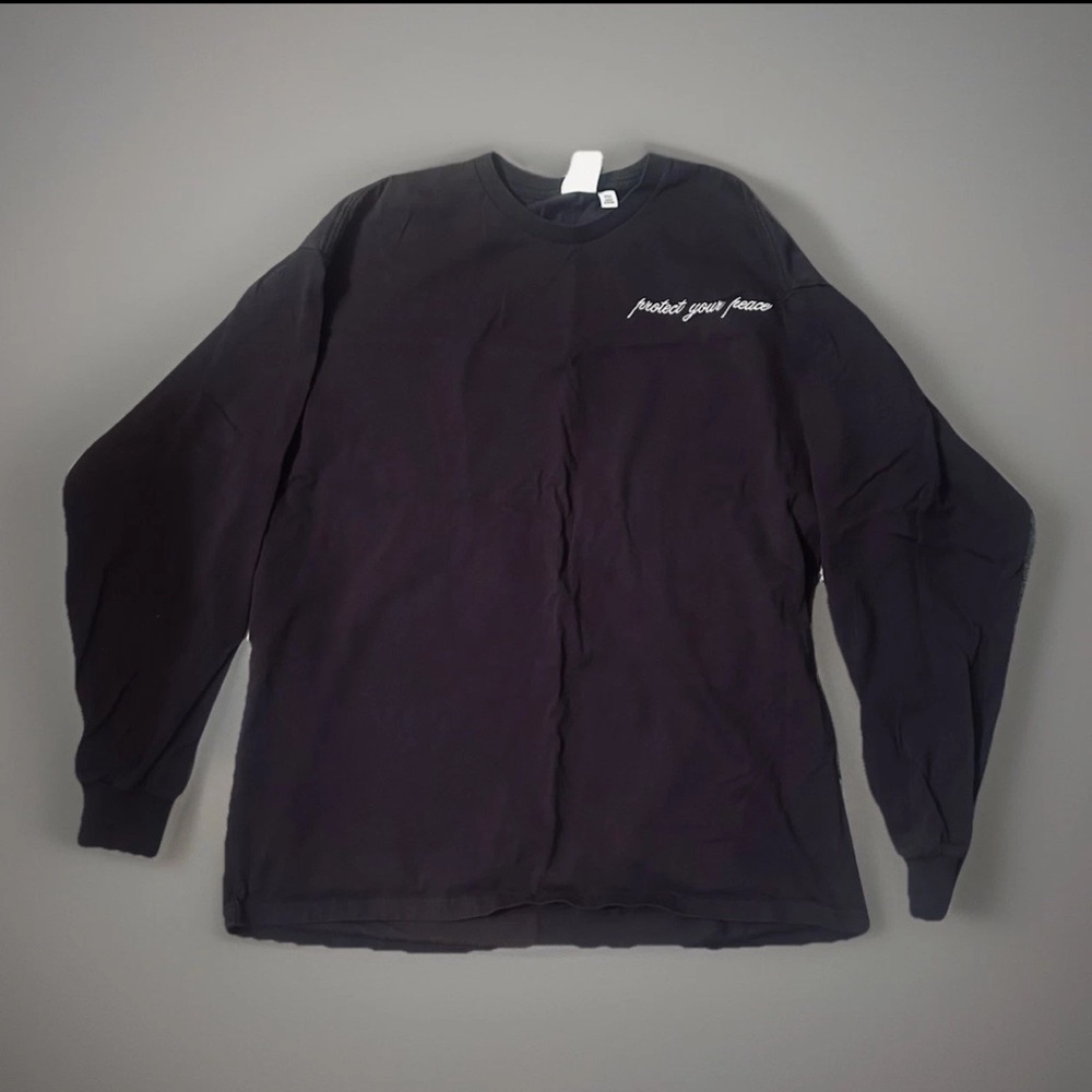 Puma Men's Long Sleeve Embroidered Black Shirt "Protect Your Peace" Size
Medium